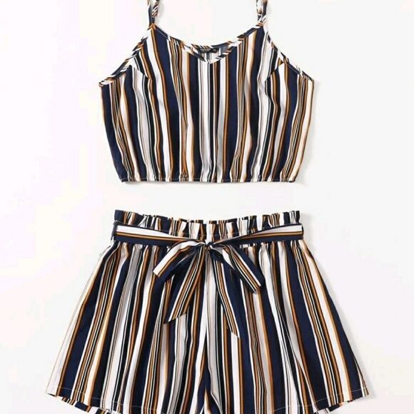 🌼Plus stripe cami top & belted shorts - Picture 3 of 7